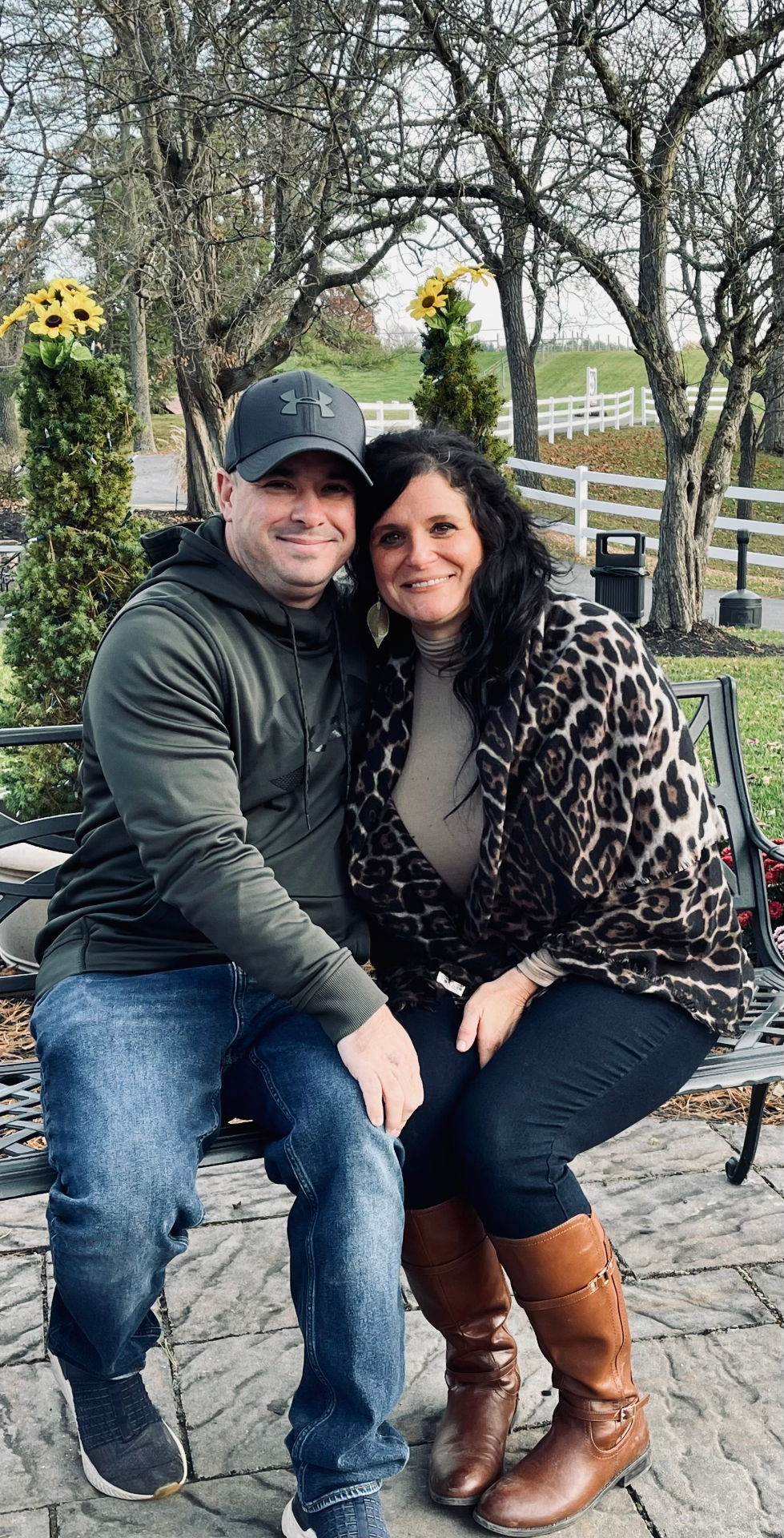 An afternoon at the orchard bench